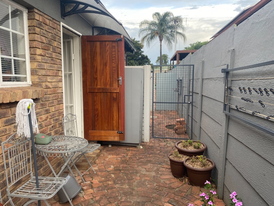 1 Bedroom Property for Sale in Villieria Gauteng