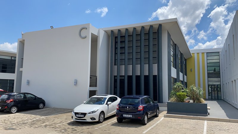 To Let commercial Property for Rent in Gallagher Estate Gauteng