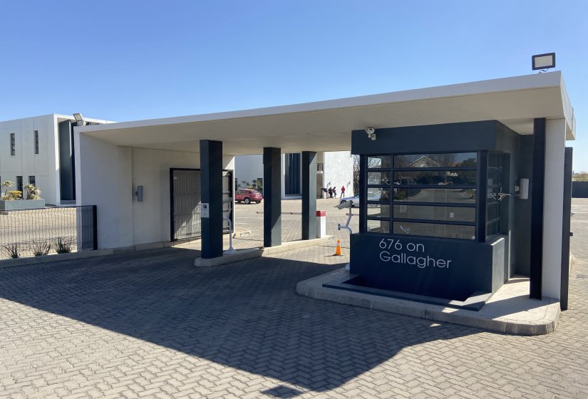 To Let commercial Property for Rent in Gallagher Estate Gauteng