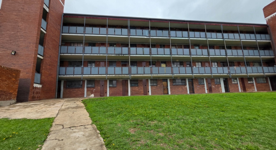 To Let 3 Bedroom Property for Rent in Laudium Gauteng