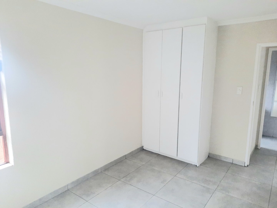 2 Bedroom Property for Sale in Rangeview Gauteng