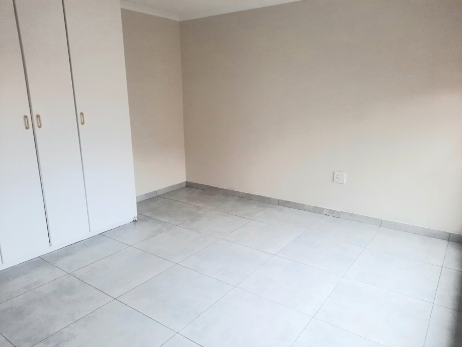 2 Bedroom Property for Sale in Rangeview Gauteng