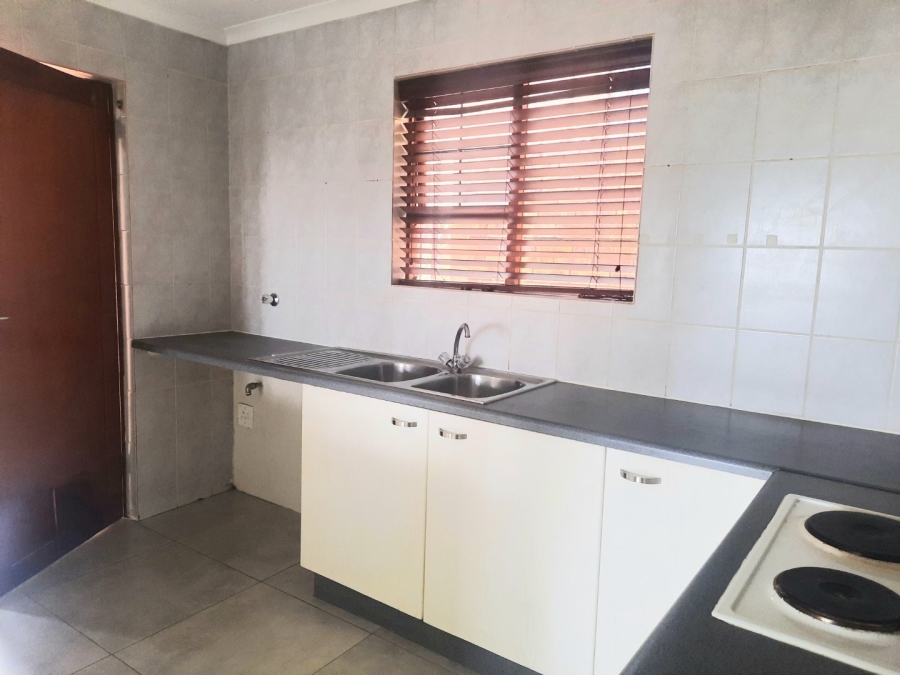 2 Bedroom Property for Sale in Rangeview Gauteng