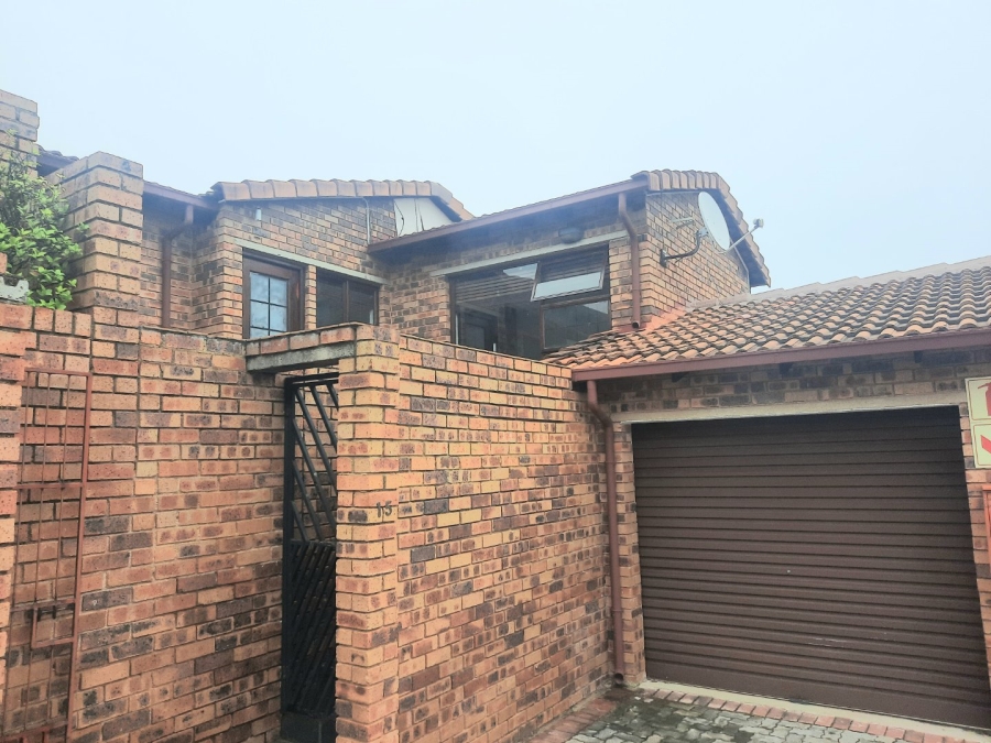 2 Bedroom Property for Sale in Rangeview Gauteng