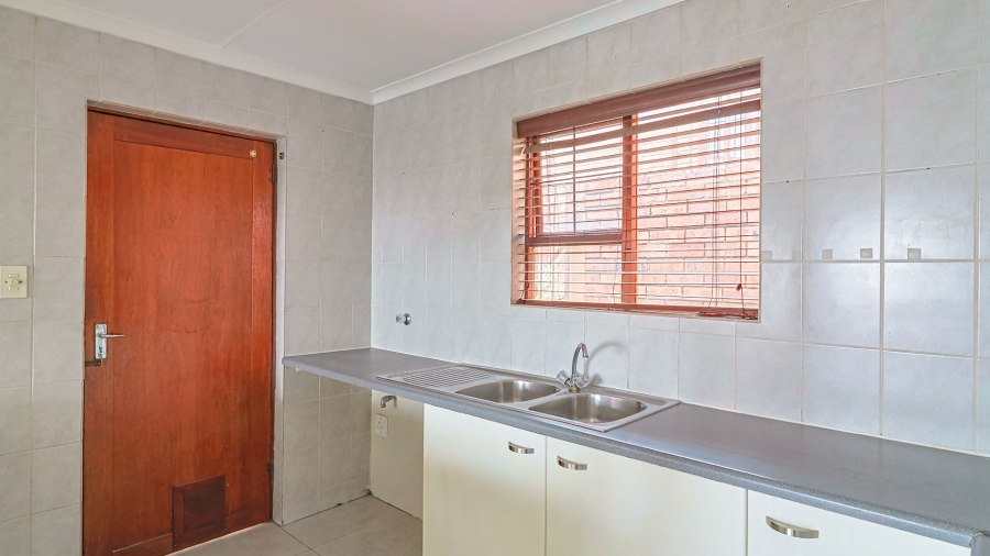 2 Bedroom Property for Sale in Rangeview Gauteng