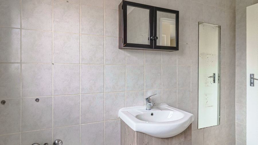 2 Bedroom Property for Sale in Rangeview Gauteng