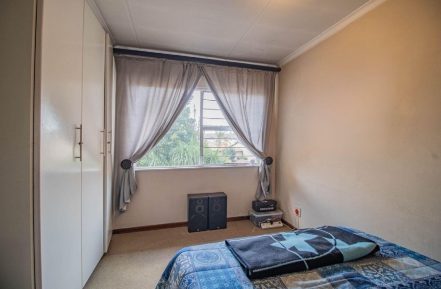 3 Bedroom Property for Sale in Corlett Gardens Gauteng