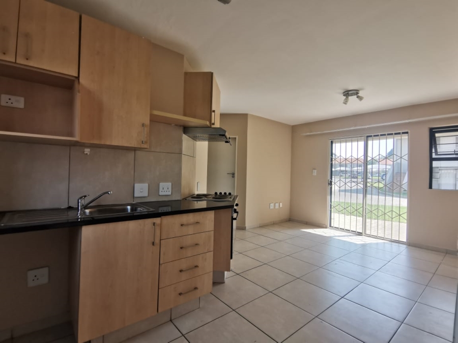 To Let 2 Bedroom Property for Rent in The Stewards Gauteng