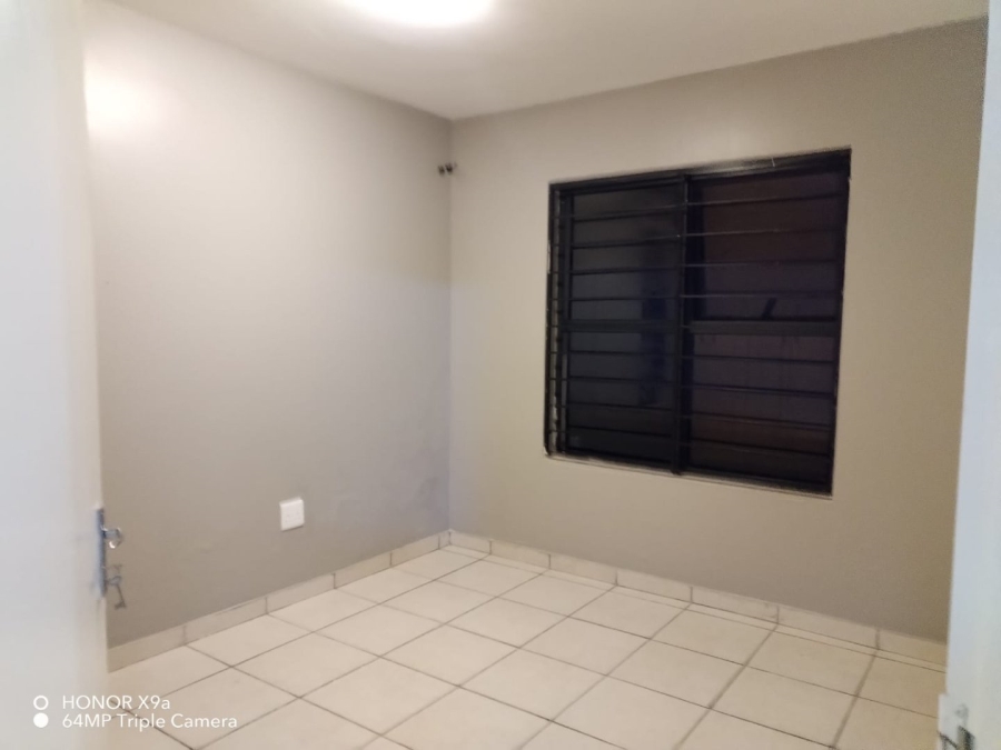 To Let 2 Bedroom Property for Rent in The Stewards Gauteng