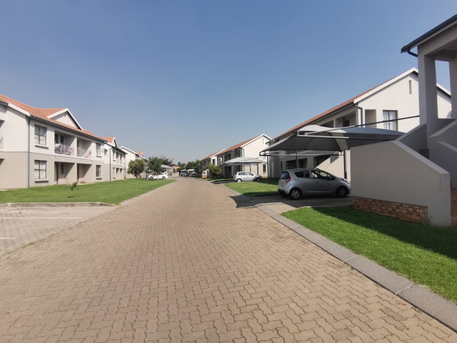 To Let 2 Bedroom Property for Rent in The Stewards Gauteng