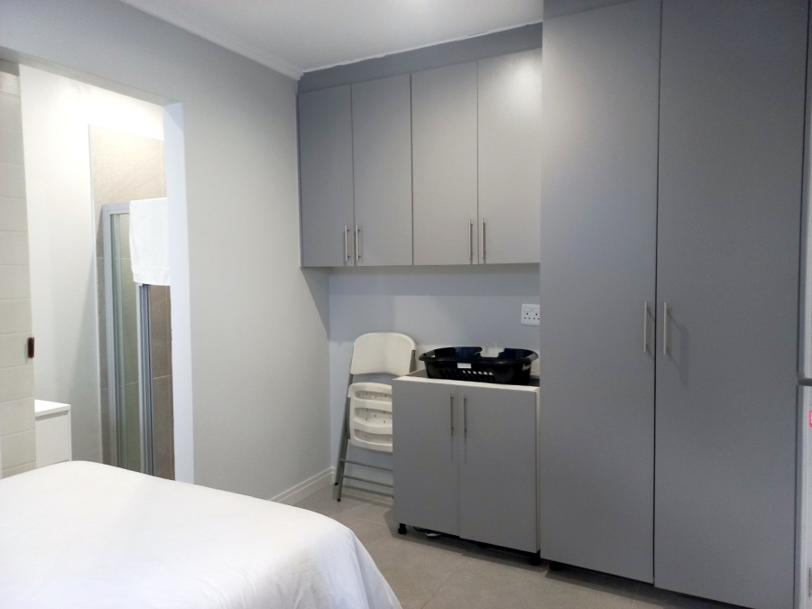 5 Bedroom Property for Sale in Morningside Manor Gauteng