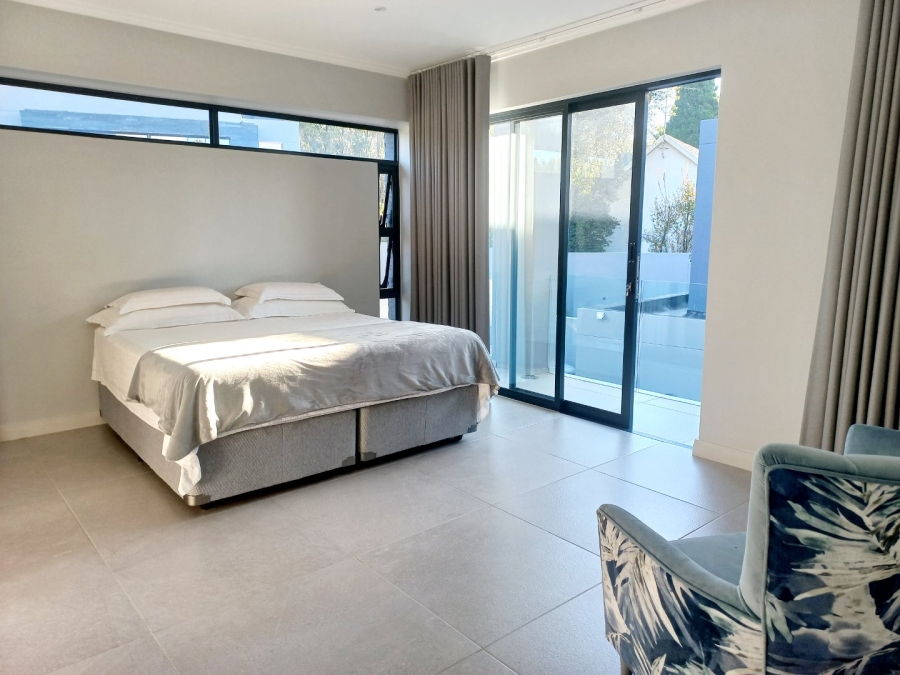 5 Bedroom Property for Sale in Morningside Manor Gauteng