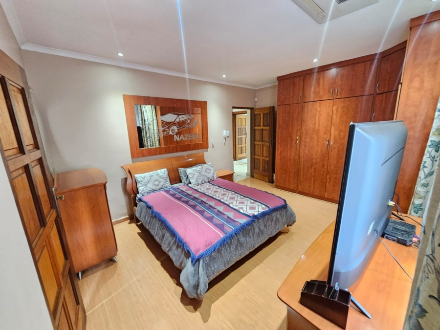 4 Bedroom Property for Sale in Erasmia Gauteng