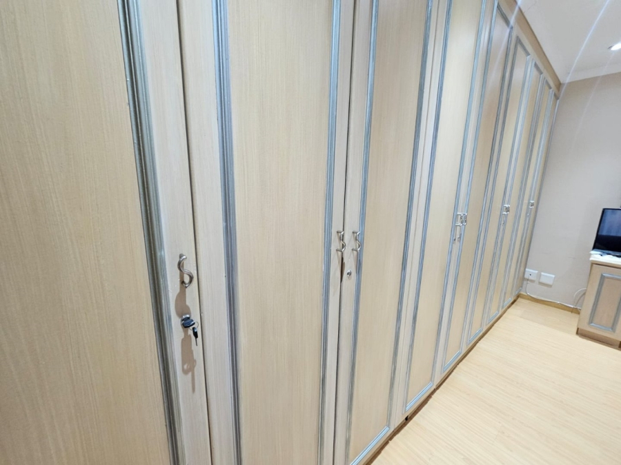 4 Bedroom Property for Sale in Erasmia Gauteng