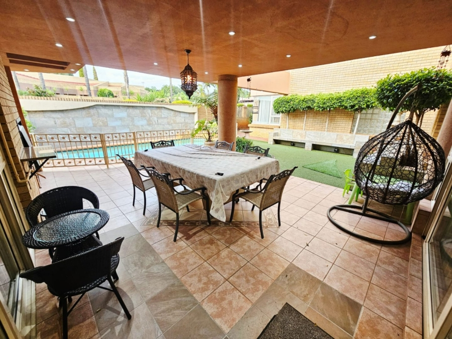 4 Bedroom Property for Sale in Erasmia Gauteng