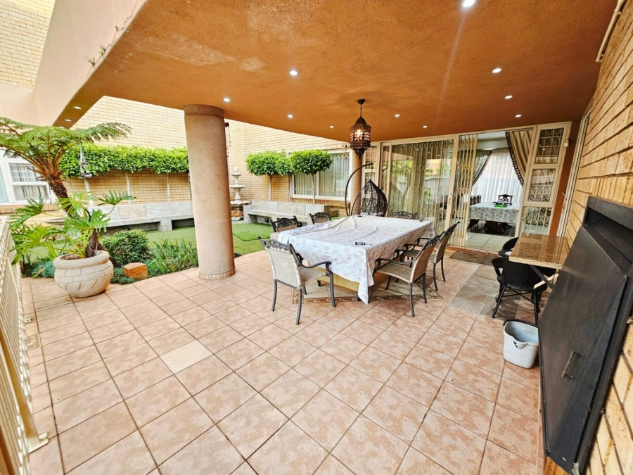 4 Bedroom Property for Sale in Erasmia Gauteng