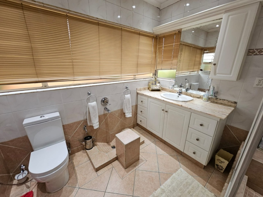 4 Bedroom Property for Sale in Erasmia Gauteng