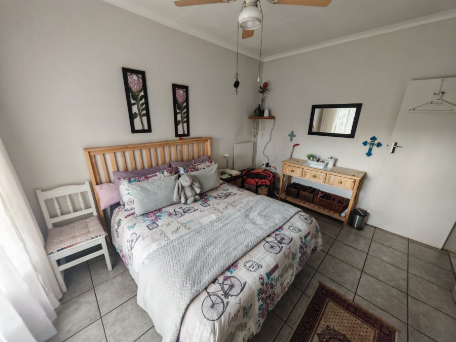 6 Bedroom Property for Sale in Theresa Park Gauteng