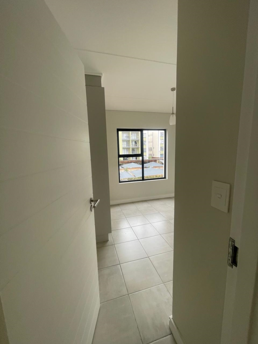 To Let 1 Bedroom Property for Rent in Mooikloof Gauteng