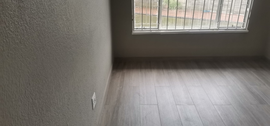 4 Bedroom Property for Sale in Glen Marais Gauteng