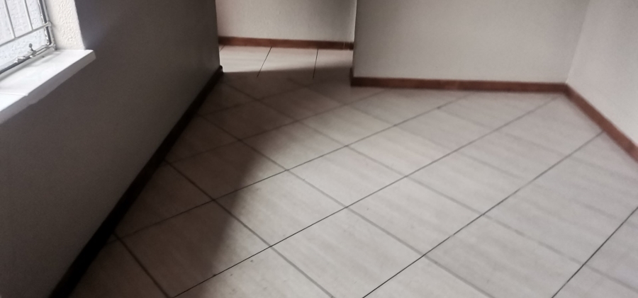 4 Bedroom Property for Sale in Glen Marais Gauteng