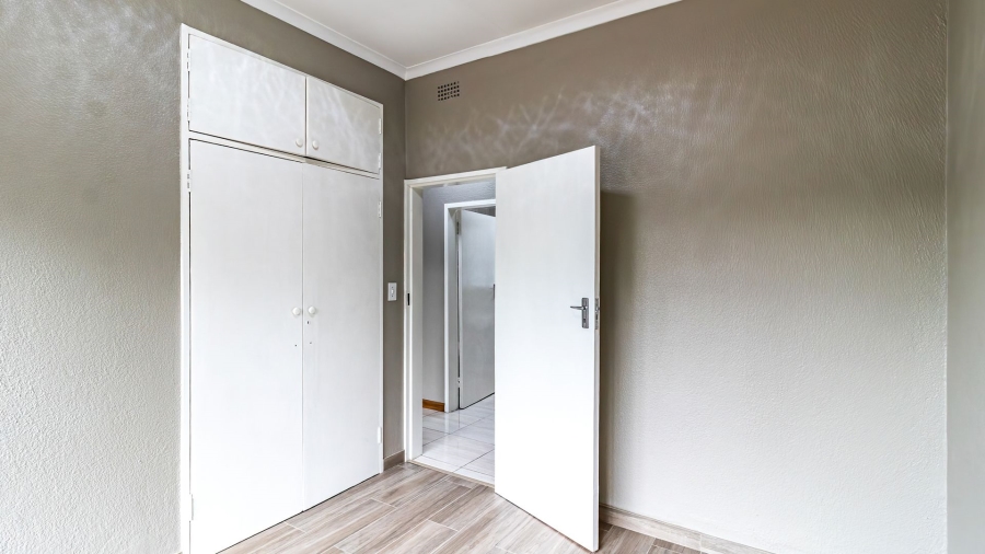 4 Bedroom Property for Sale in Glen Marais Gauteng