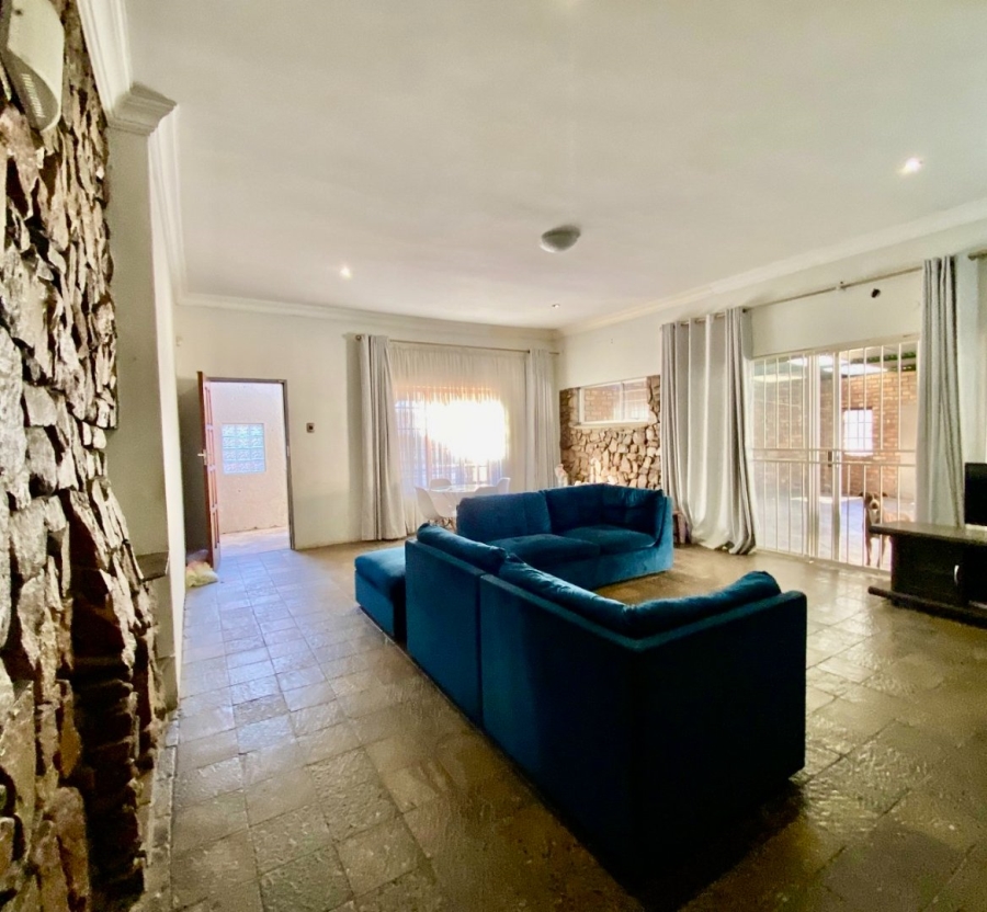 4 Bedroom Property for Sale in Roseville Gauteng