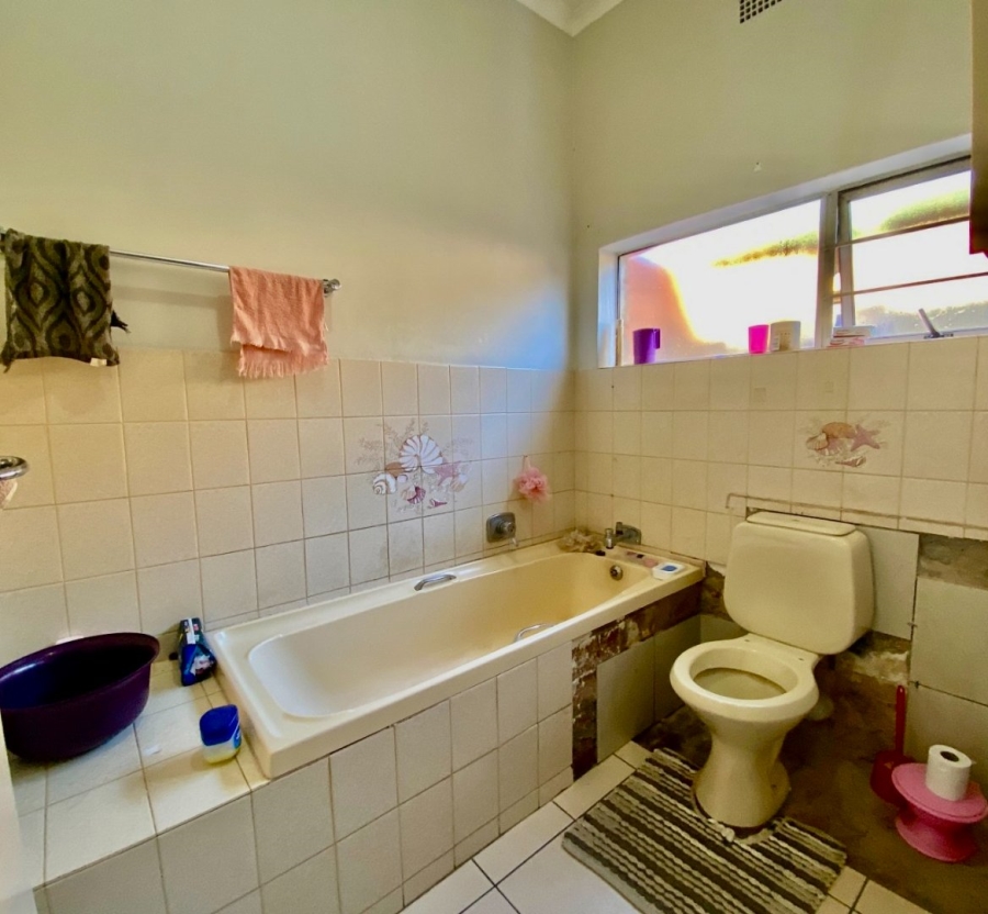 4 Bedroom Property for Sale in Roseville Gauteng