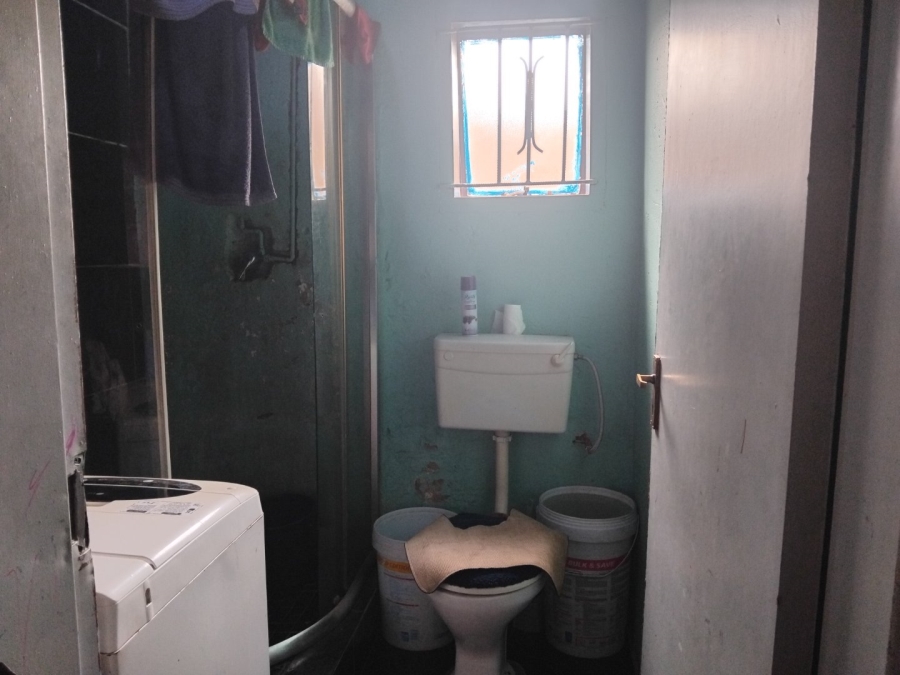 Commercial Property for Sale in Kaalfontein Gauteng