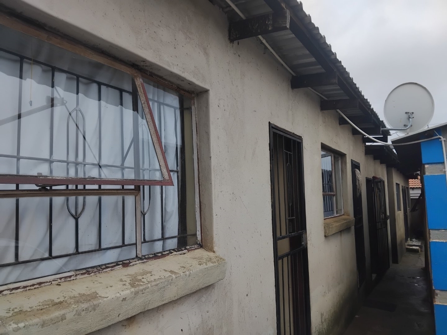 Commercial Property for Sale in Kaalfontein Gauteng