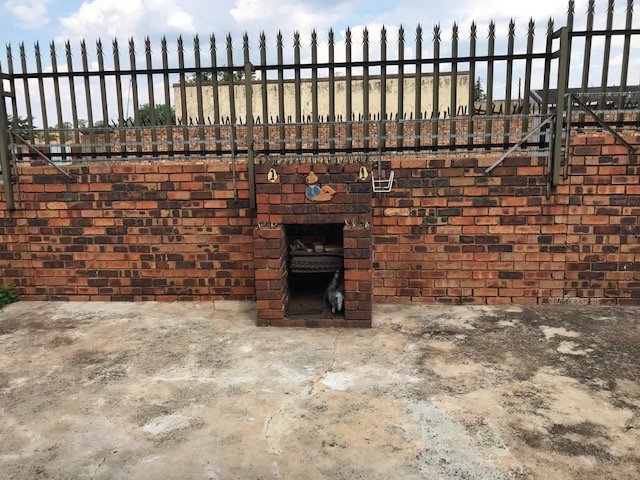 3 Bedroom Property for Sale in Lenasia Ext 9 Gauteng