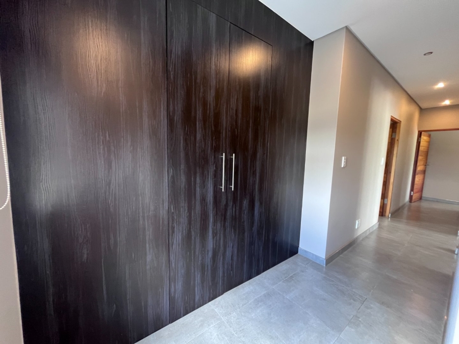 4 Bedroom Property for Sale in Eye of Africa Gauteng