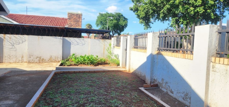 3 Bedroom Property for Sale in Eldorado Park Gauteng