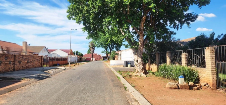 3 Bedroom Property for Sale in Eldorado Park Gauteng