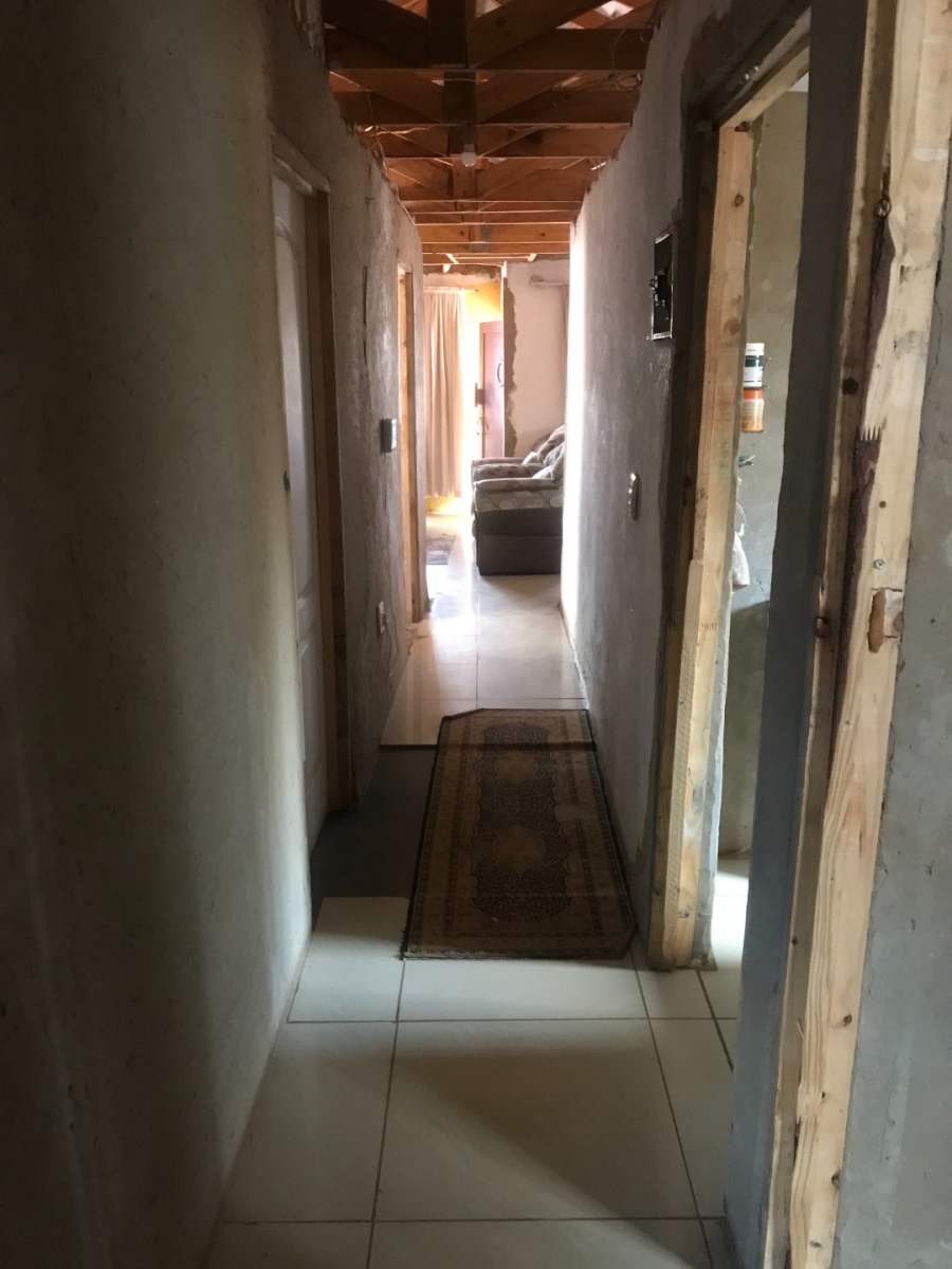4 Bedroom Property for Sale in Rietvallei AH Gauteng