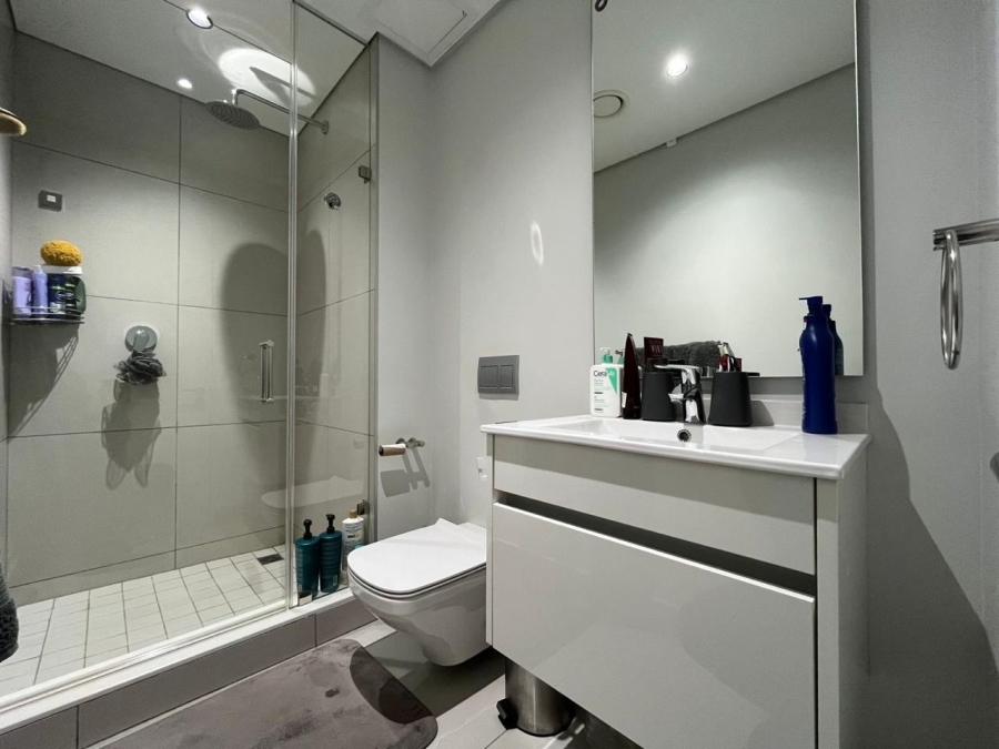 To Let 1 Bedroom Property for Rent in Waterfall Gauteng