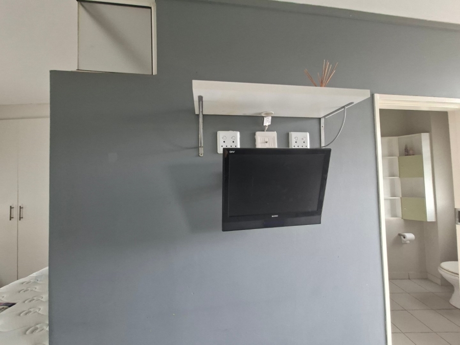 1 Bedroom Property for Sale in Hatfield Gauteng