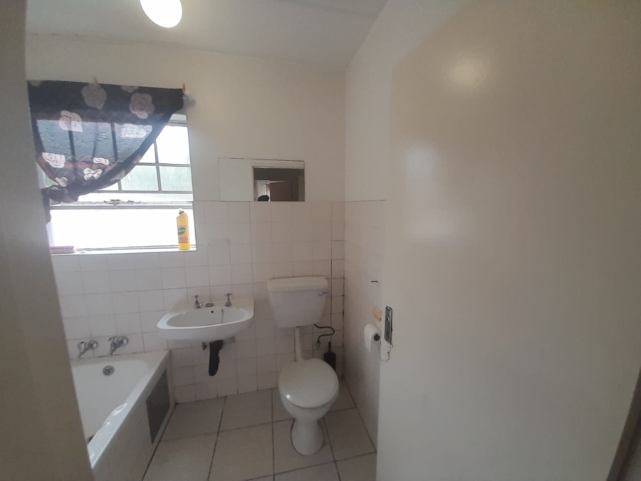 2 Bedroom Property for Sale in Alan Manor Gauteng