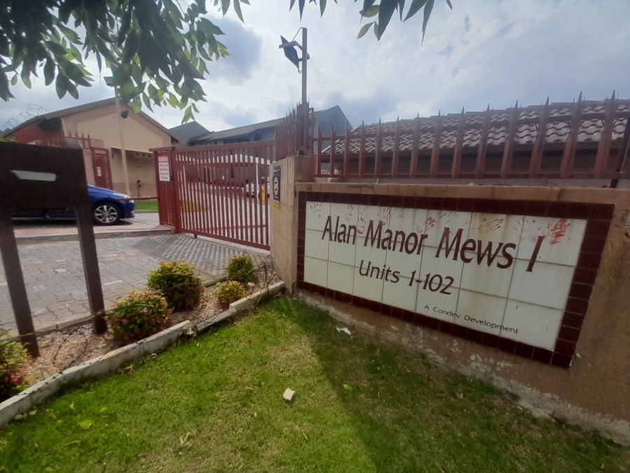 2 Bedroom Property for Sale in Alan Manor Gauteng