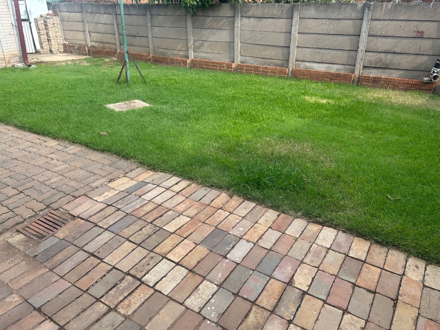 3 Bedroom Property for Sale in West Park Gauteng