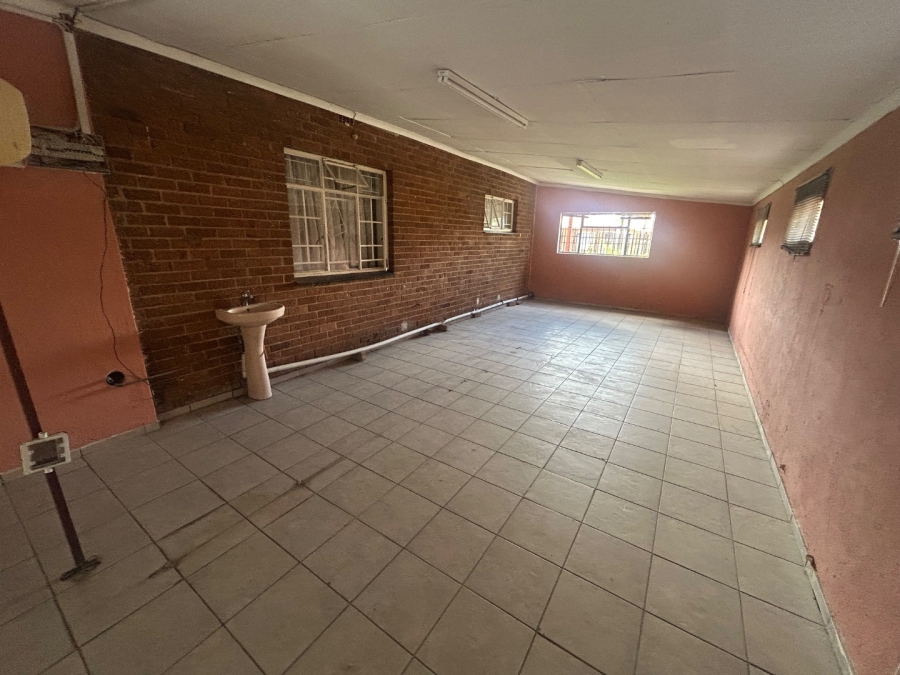 3 Bedroom Property for Sale in West Park Gauteng