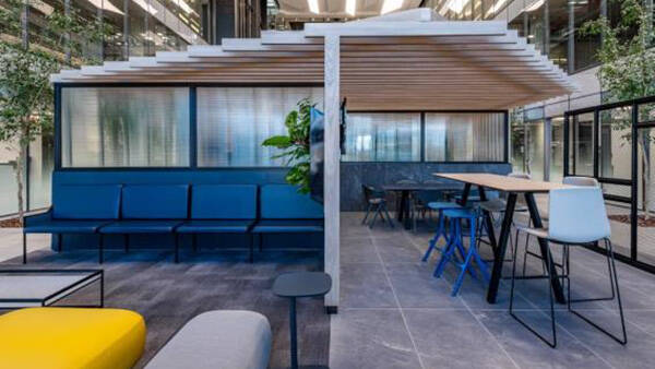 To Let commercial Property for Rent in Wierda Valley Gauteng