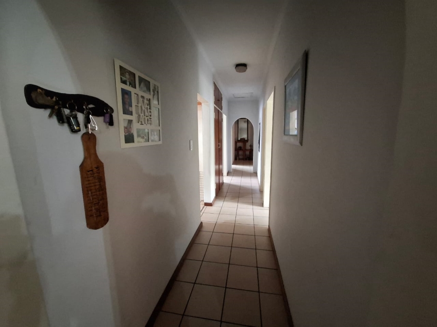 7 Bedroom Property for Sale in Pretoria North Gauteng