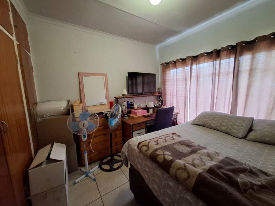 7 Bedroom Property for Sale in Pretoria North Gauteng