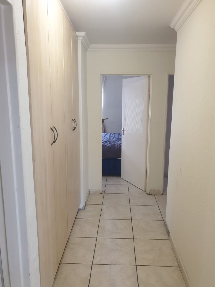3 Bedroom Property for Sale in Sonneveld Gauteng