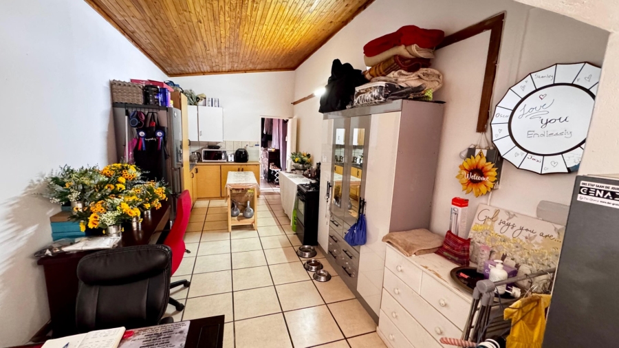 1 Bedroom Property for Sale in Wierda Park Gauteng