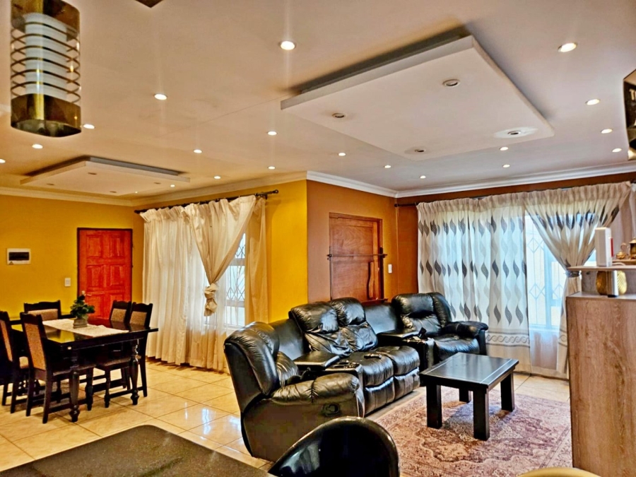 3 Bedroom Property for Sale in Birch Acres Gauteng