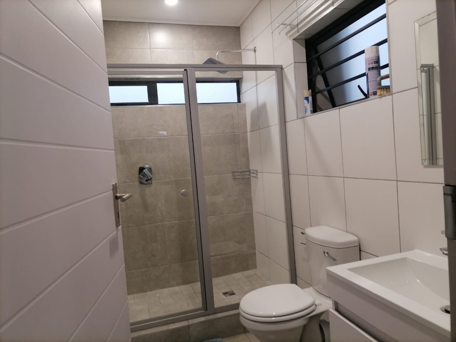 To Let 4 Bedroom Property for Rent in Danville Gauteng