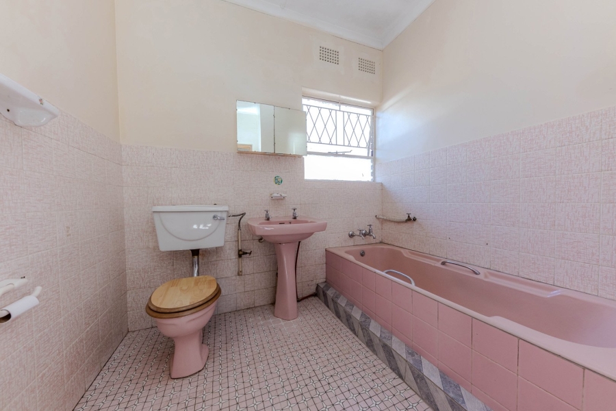 To Let  Bedroom Property for Rent in Bosmont Gauteng