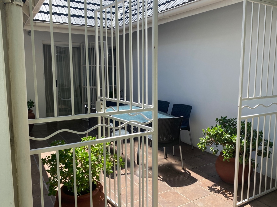 2 Bedroom Property for Sale in Rietondale Gauteng